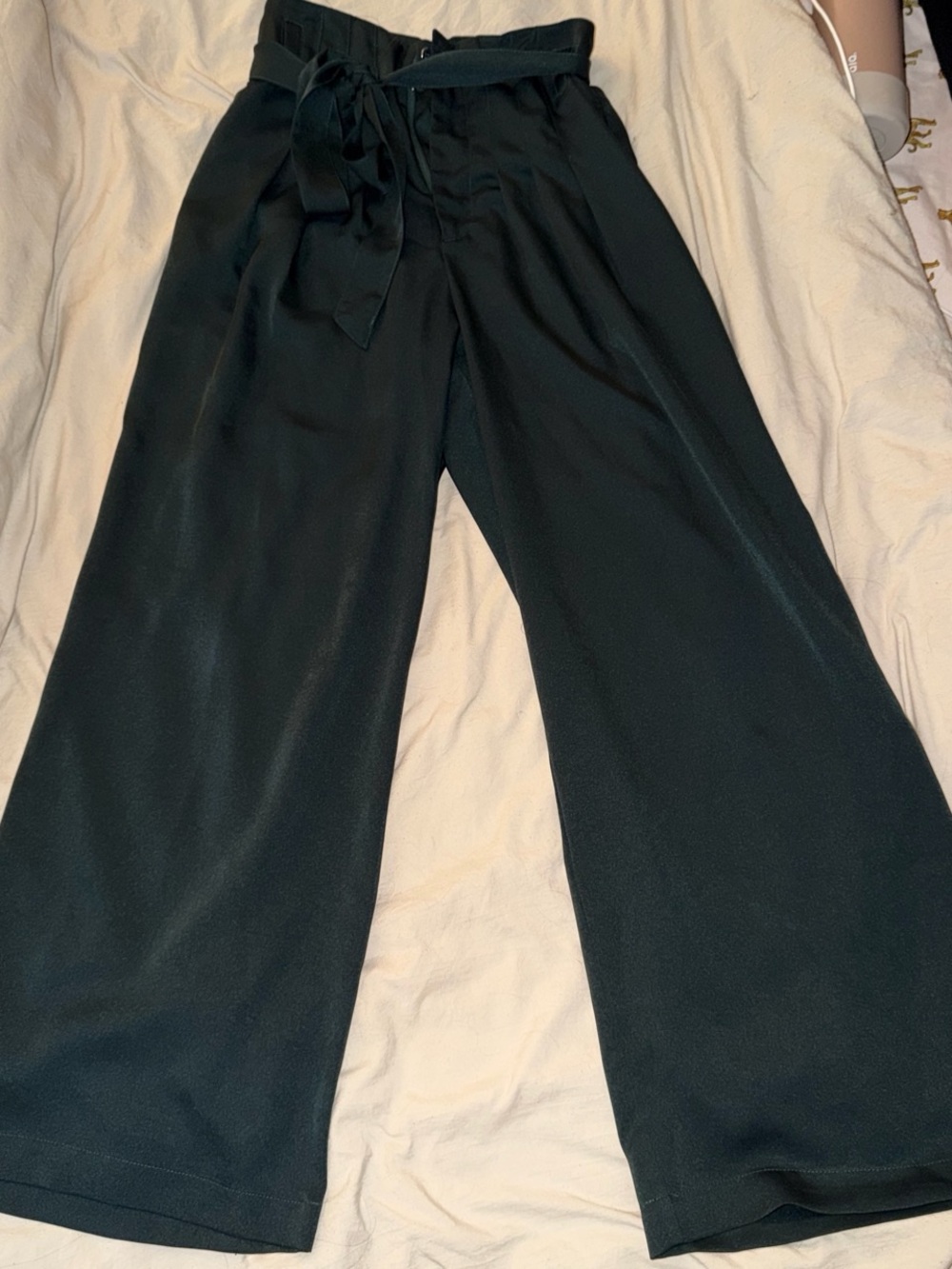 Moon River Black Wide-Leg Tie-Waist Pants